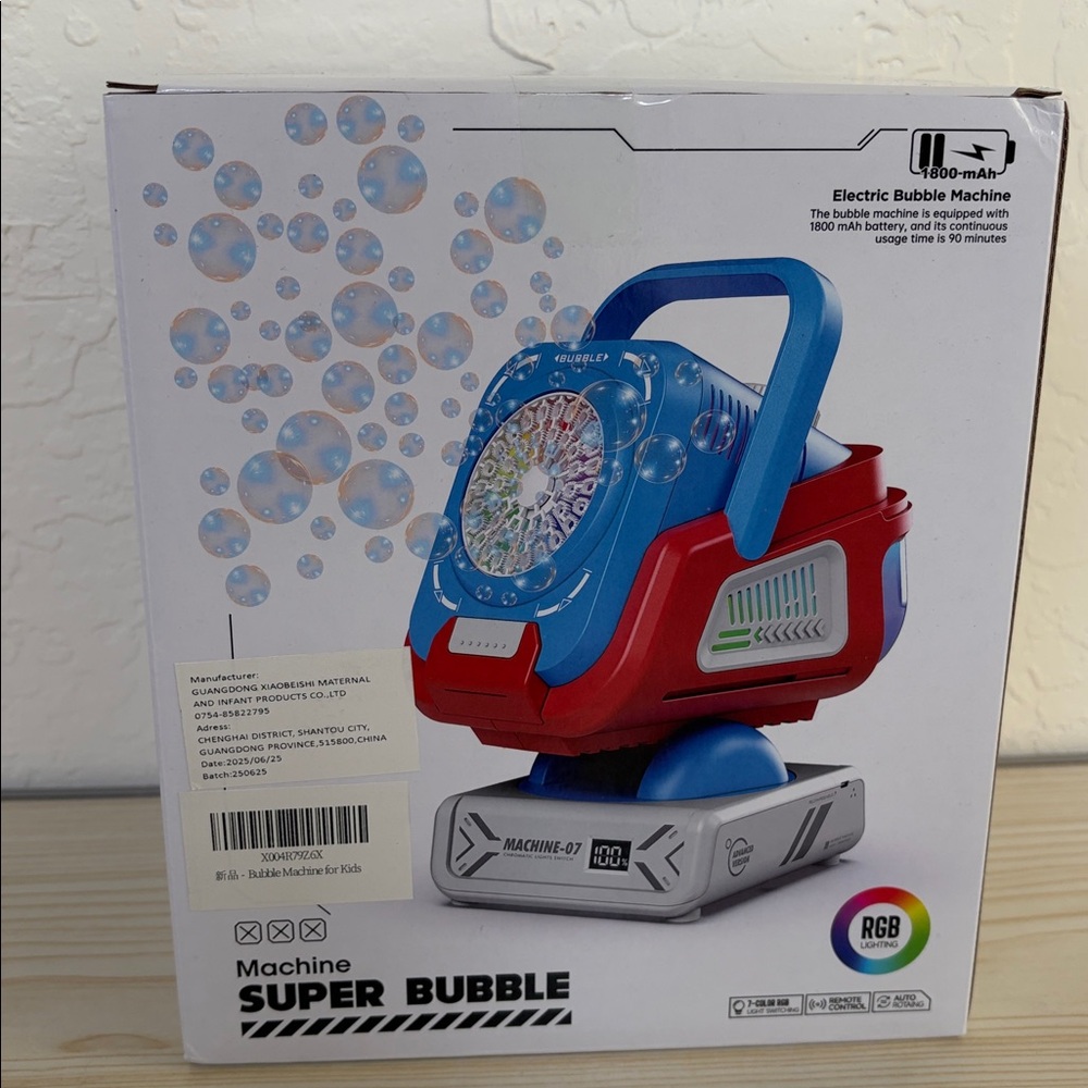 Bubble Machine with Remote Control - Picture 6 of 7